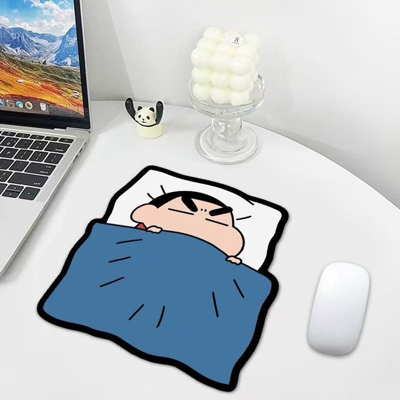 Cute Crayon Shinchan Mouse Pad - Home Office Programmer recension och pris